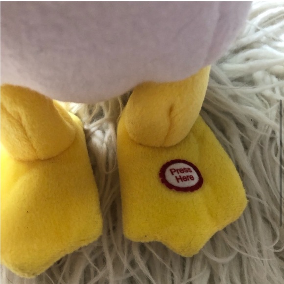 Disney Hallmark Don’t Pull My Ears Donald Duck Easter Musical Motion Character - Picture 3 of 8